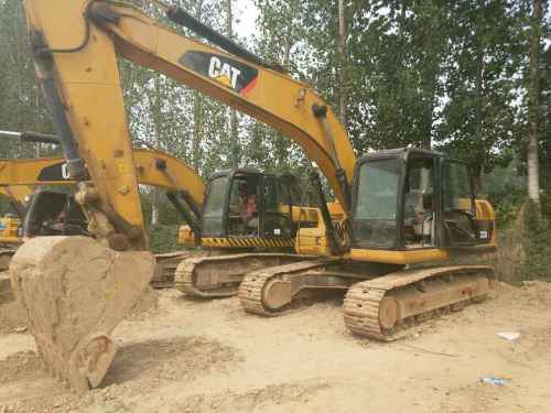 河南出售转让二手3569小时2010年卡特彼勒323D挖掘机