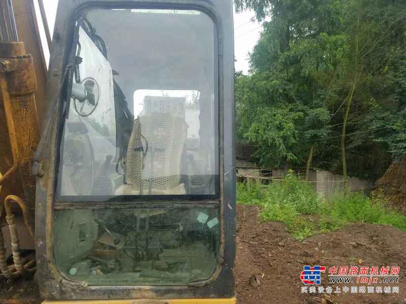 贵州出售转让二手8600小时2010年柳工CLG915C挖掘机