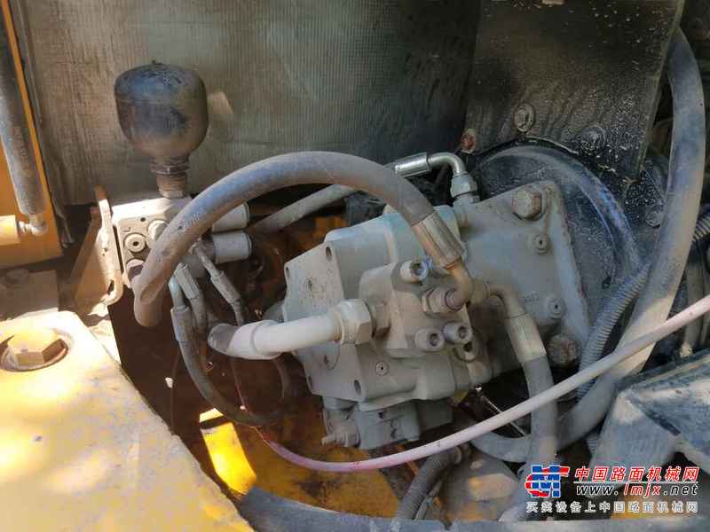 河北出售转让二手2600小时2013年龙工LG6085挖掘机
