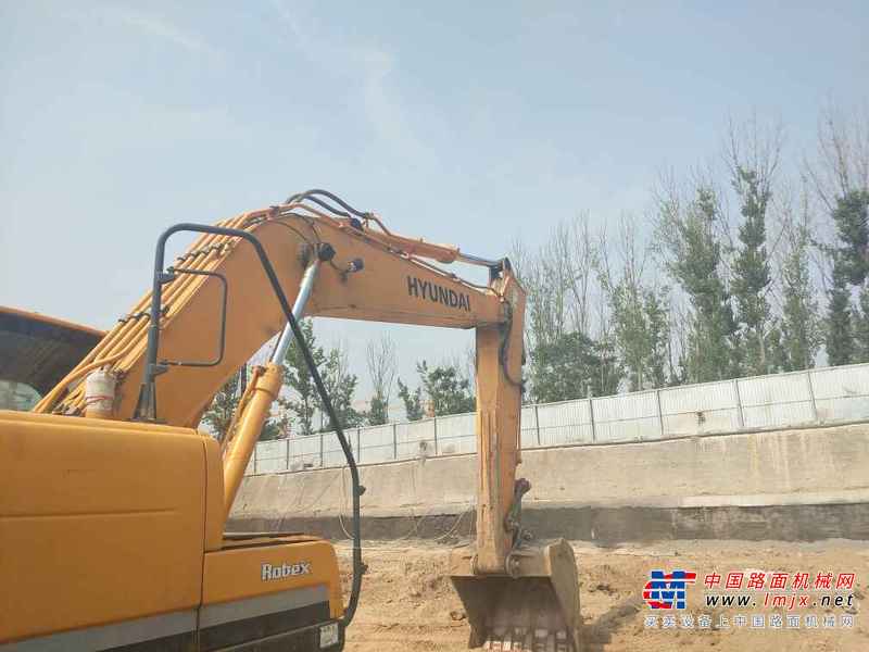 河南出售转让二手3865小时2013年现代R225LC挖掘机