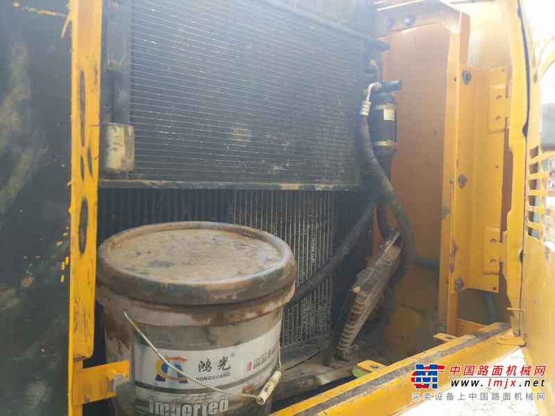 河南出售转让二手6985小时2011年JCBJS220LC挖掘机