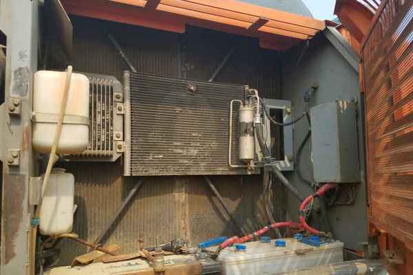 河北出售转让二手8800小时2008年日立ZX240挖掘机