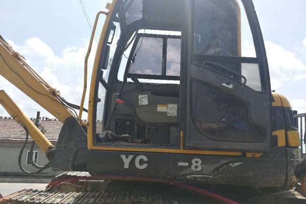 吉林出售转让二手6500小时2012年玉柴YC60挖掘机