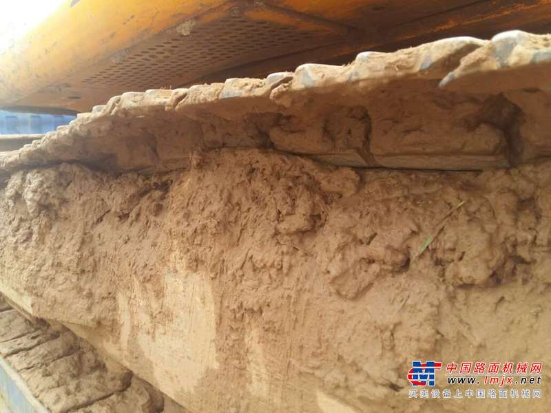 河北出售转让二手3000小时2013年龙工LG6065挖掘机