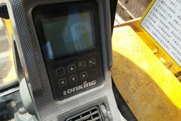 陕西出售转让二手3500小时2012年龙工LG6065挖掘机