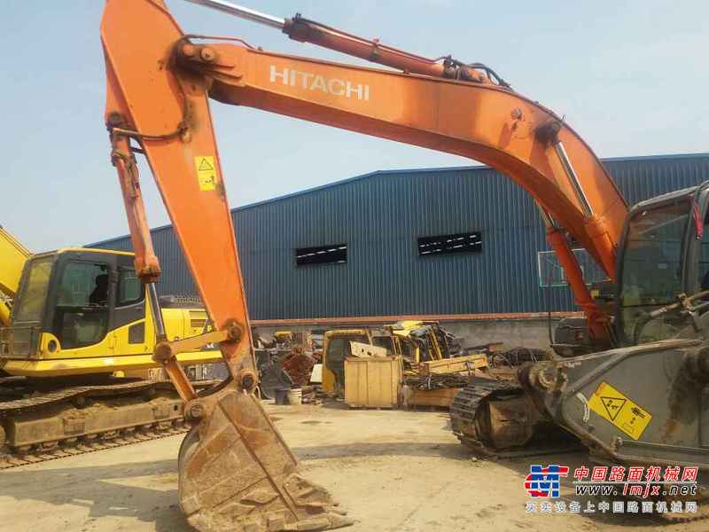 陕西出售转让二手6000小时2010年日立ZX270挖掘机