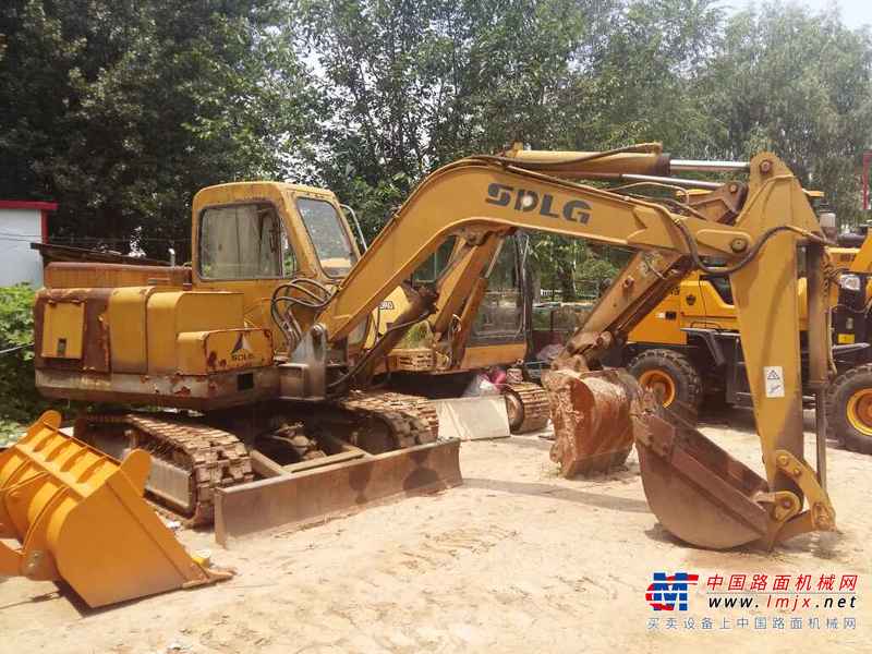 河北出售转让二手15000小时2005年临工LG660挖掘机