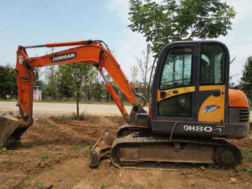 陕西出售转让二手6000小时2013年斗山DH60挖掘机