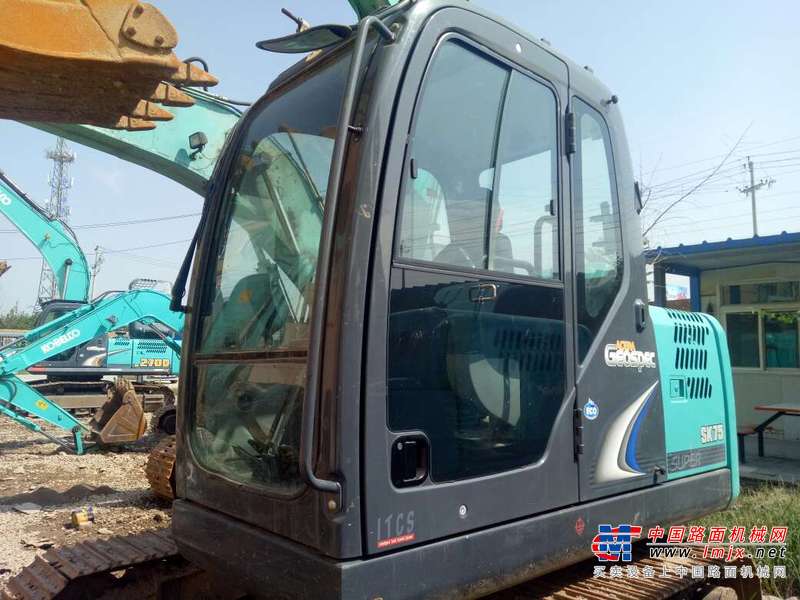 陕西出售转让二手2200小时2014年神钢SK75挖掘机
