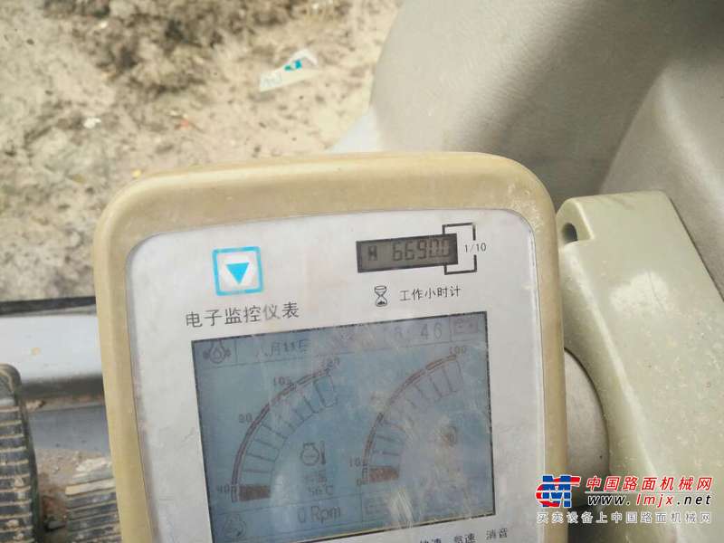 安徽出售转让二手6690小时2010年徐工XE210挖掘机