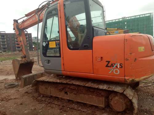 云南出售转让二手7521小时2011年日立ZX70挖掘机
