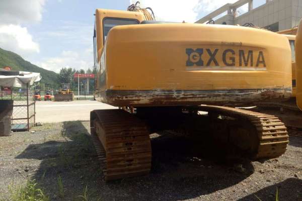 吉林出售转让二手3555小时2012年厦工XG822LC挖掘机