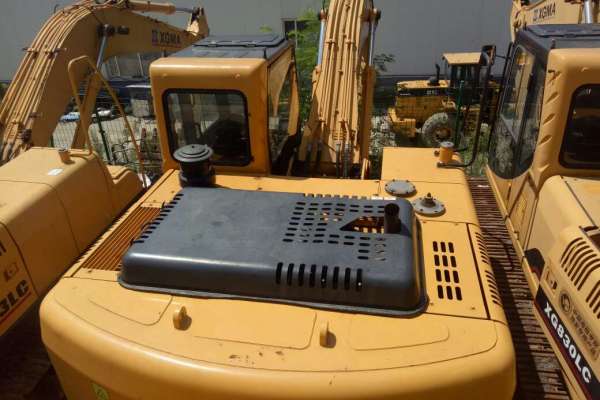 吉林出售转让二手2113小时2012年厦工XG822LC挖掘机