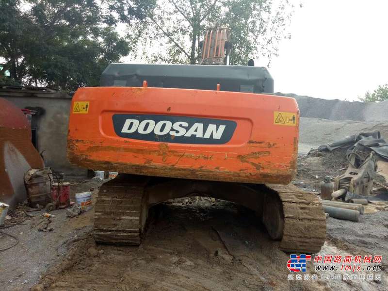 江西出售转让二手3200小时2015年斗山DH300LC挖掘机