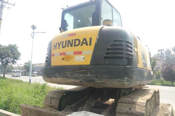 山东出售转让二手9600小时2011年现代R60挖掘机