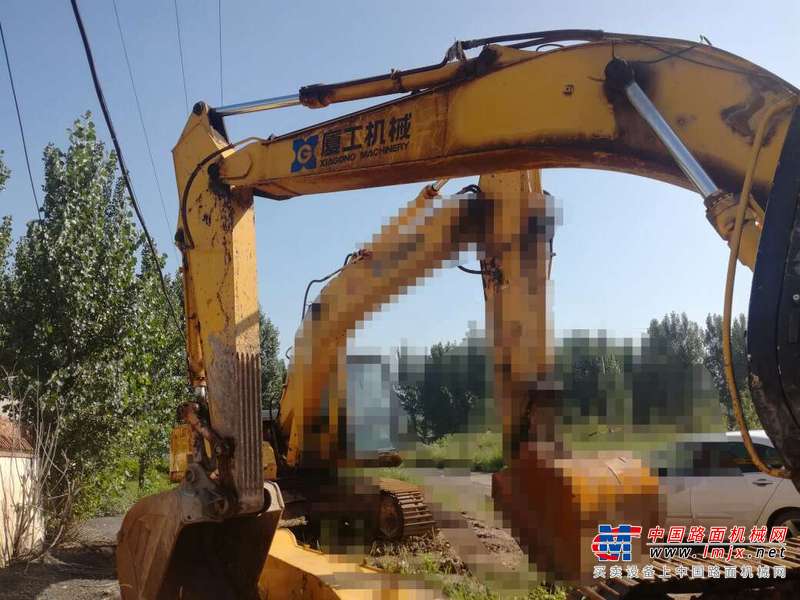 河南出售转让二手7000小时2005年厦工XG820挖掘机