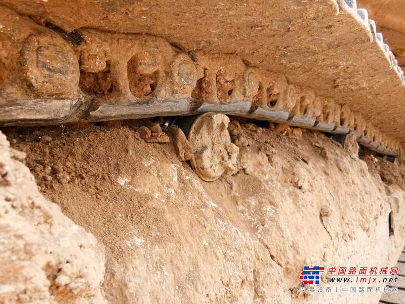 山东出售转让二手7000小时2012年柳工920D挖掘机