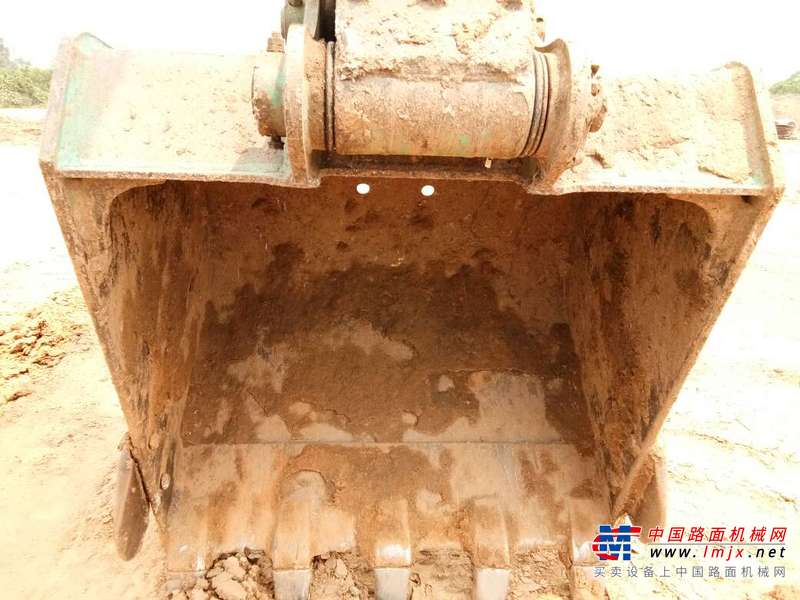 山东出售转让二手3000小时2014年神钢SK200挖掘机