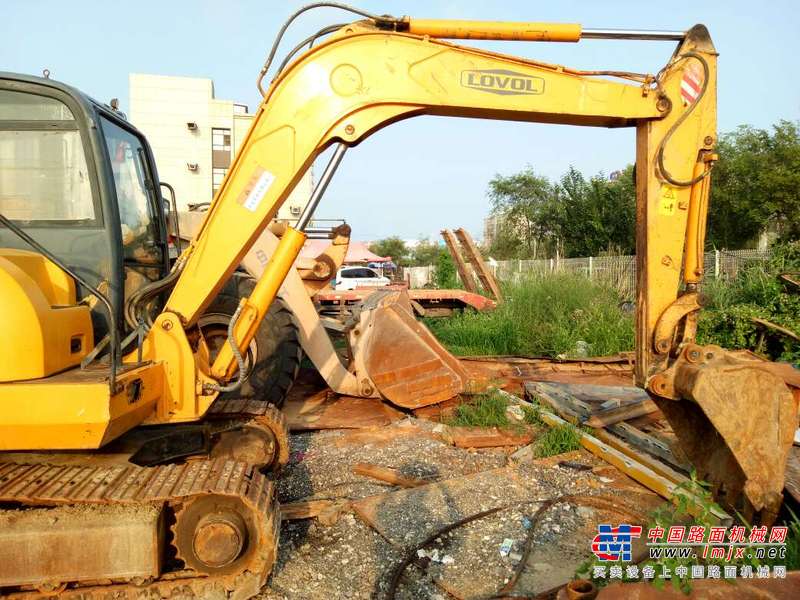 辽宁出售转让二手8000小时2009年福田雷沃FR65挖掘机