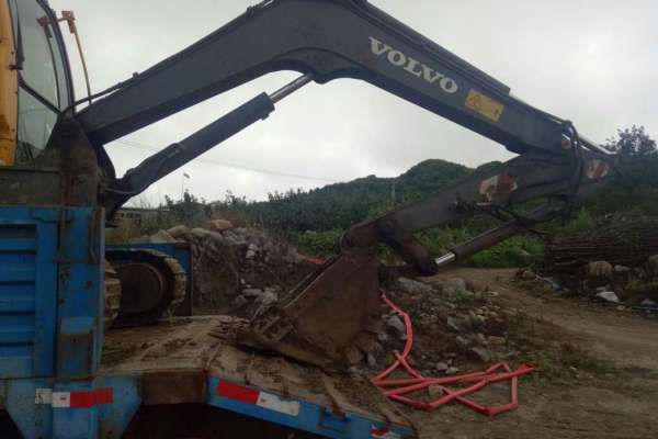 辽宁出售转让二手17000小时2009年沃尔沃EC55BPRO挖掘机