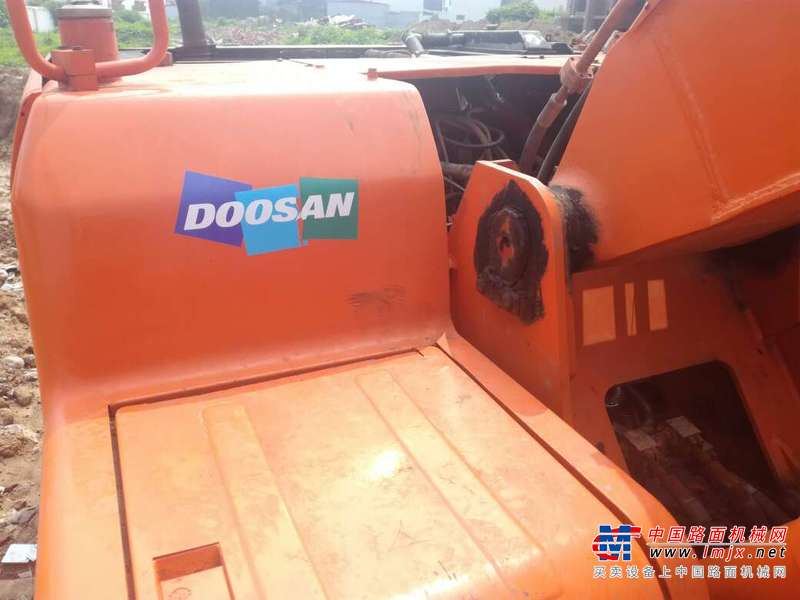 河南出售转让二手6800小时2009年斗山DH220LC挖掘机