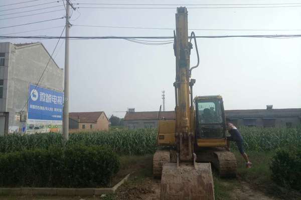 山东出售转让二手10000小时2010年山重建机JCM913C挖掘机