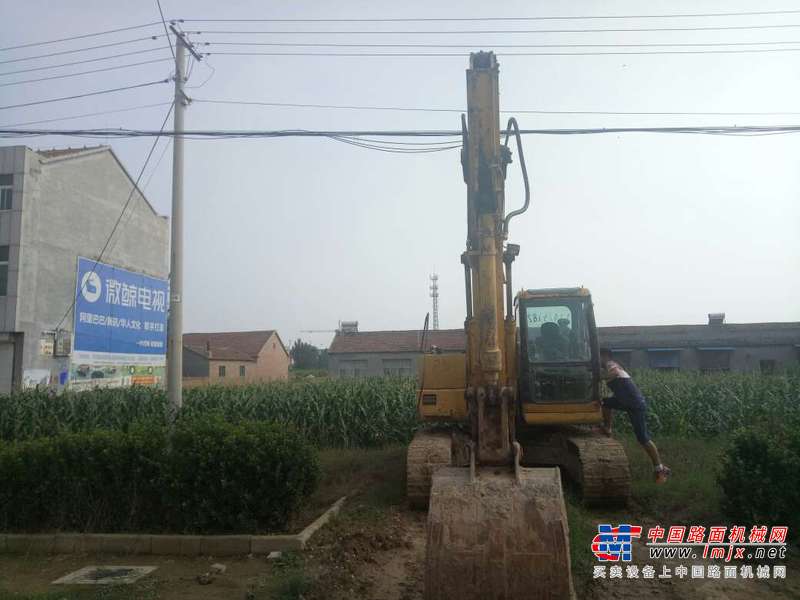 山东出售转让二手10000小时2010年山重建机JCM913C挖掘机