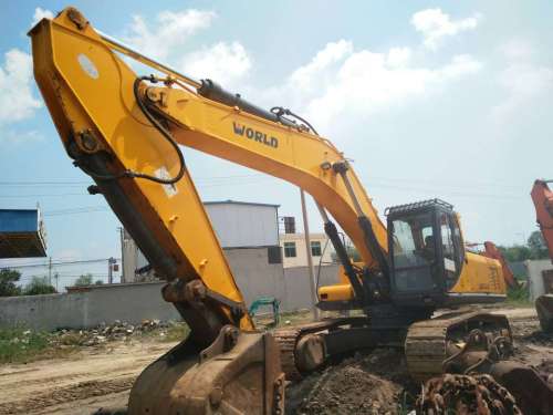 山东出售转让二手4500小时2013年沃得重工W2360LC挖掘机