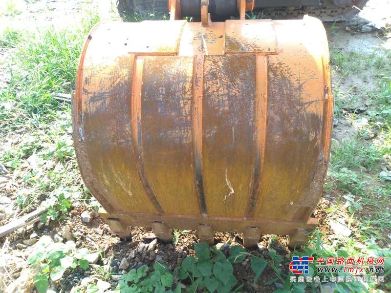 辽宁出售转让二手10000小时2003年日立EX120挖掘机