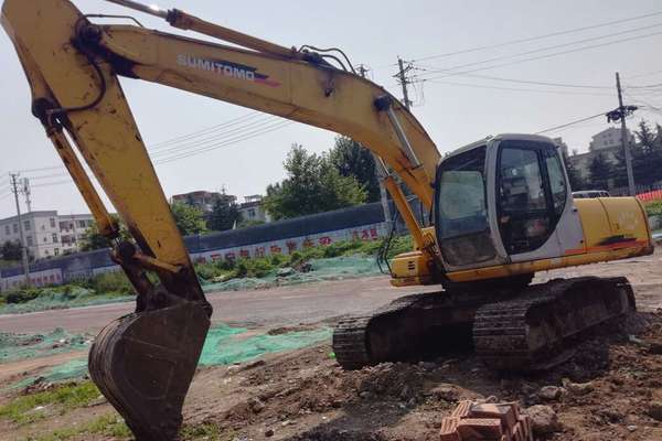 河南出售转让二手10000小时2006年住友SH200挖掘机