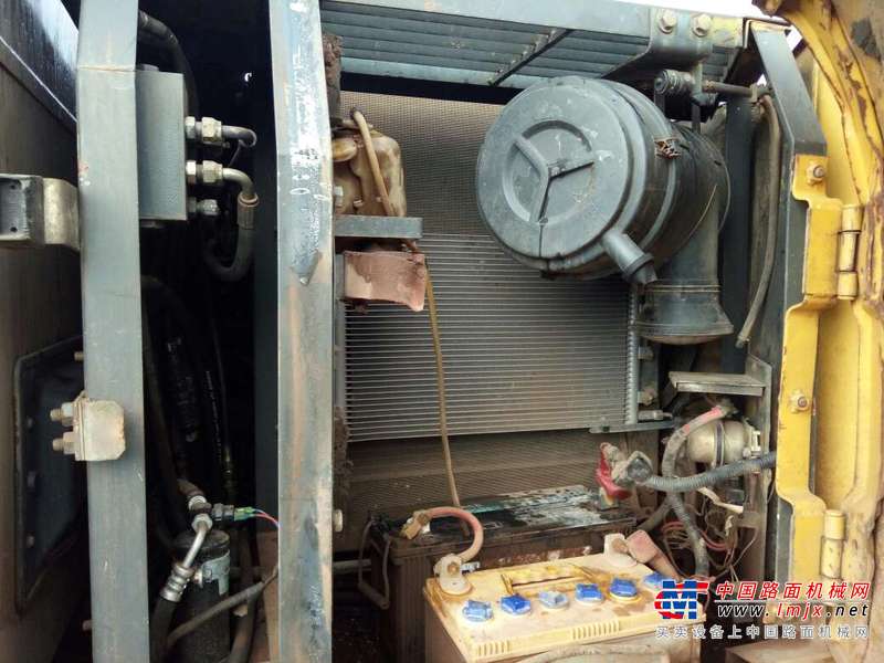 江西出售转让二手13000小时2005年住友SH120挖掘机