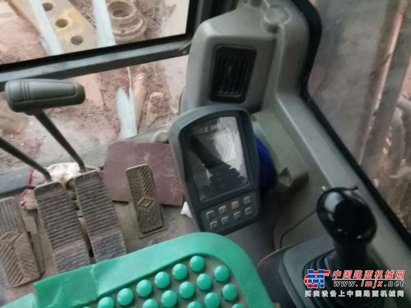 江西出售转让二手9000小时2009年徐工XE260C挖掘机