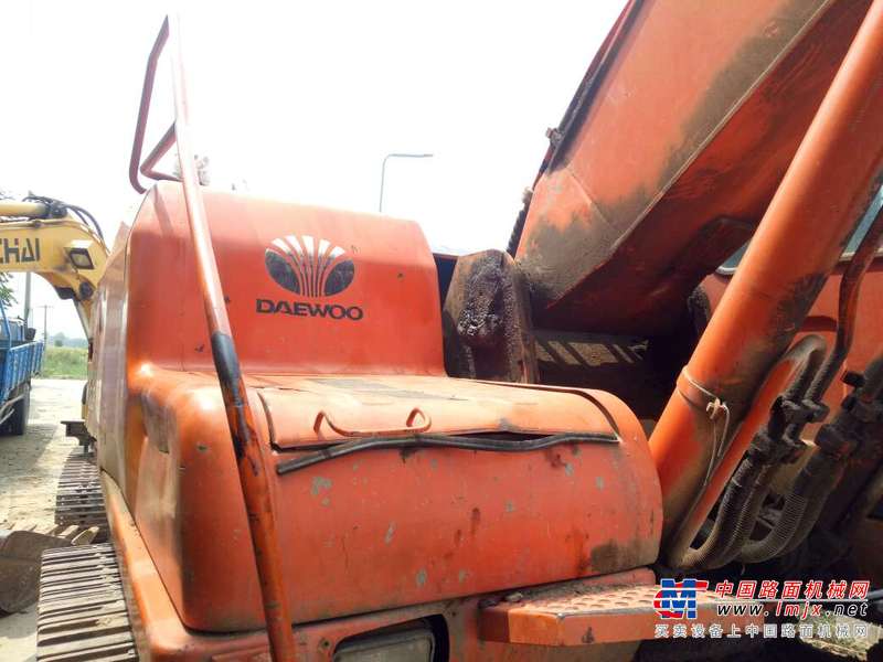 陕西出售转让二手8200小时2005年大宇DH220LC挖掘机