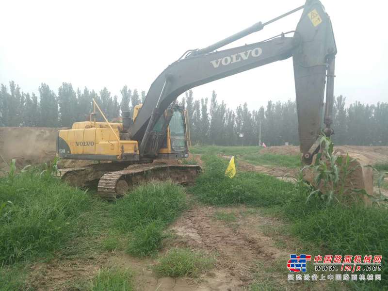 山东出售转让二手12000小时2010年沃尔沃EC210B挖掘机