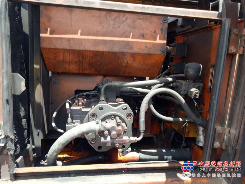江西出售转让二手8000小时2012年斗山DX260LC挖掘机