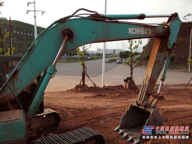 江西出售转让二手7000小时2010年神钢SK260LC挖掘机