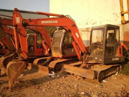 安徽出售转让二手8600小时2009年斗山DH55挖掘机