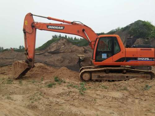 河北出售转让二手8000小时2009年斗山DH225LC挖掘机