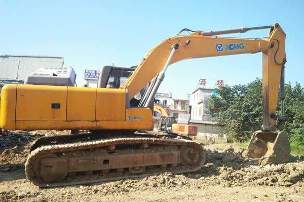 安徽出售转让二手3096小时2010年徐工XE210挖掘机
