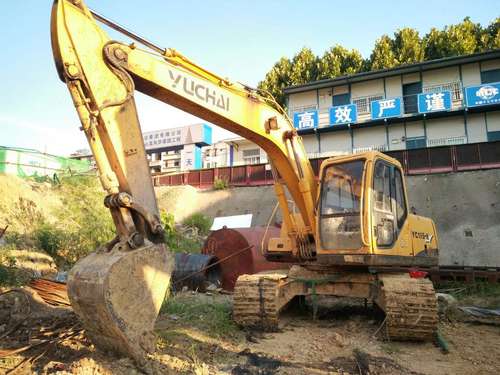 安徽出售转让二手258小时2010年玉柴YC135挖掘机