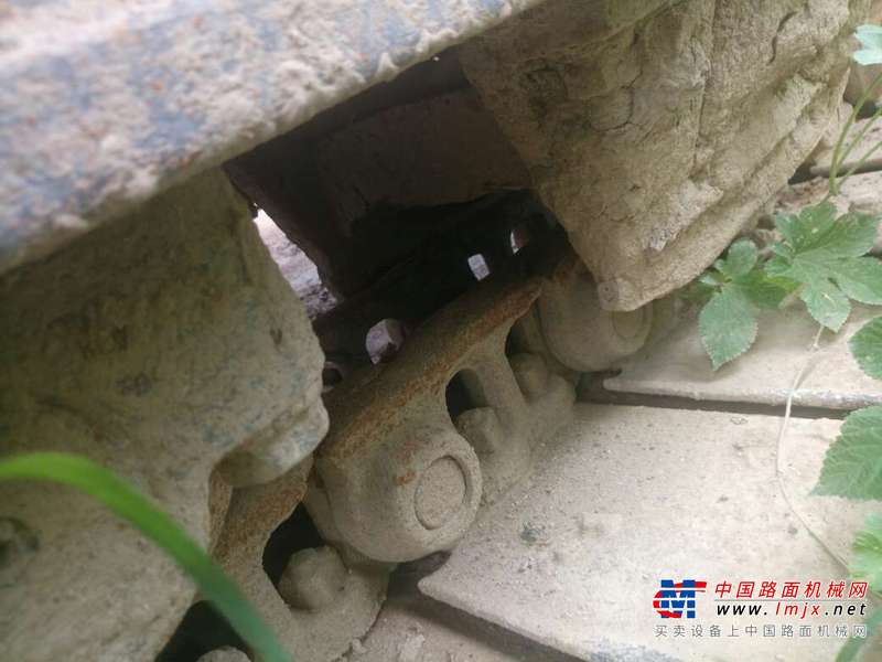 山东出售转让二手12000小时2005年现代R210挖掘机