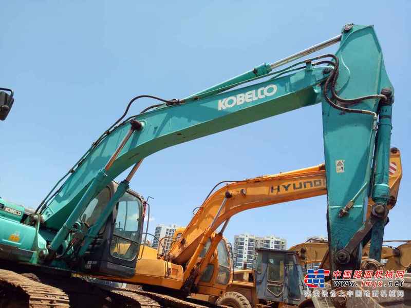 云南出售转让二手8790小时2011年神钢SK200挖掘机