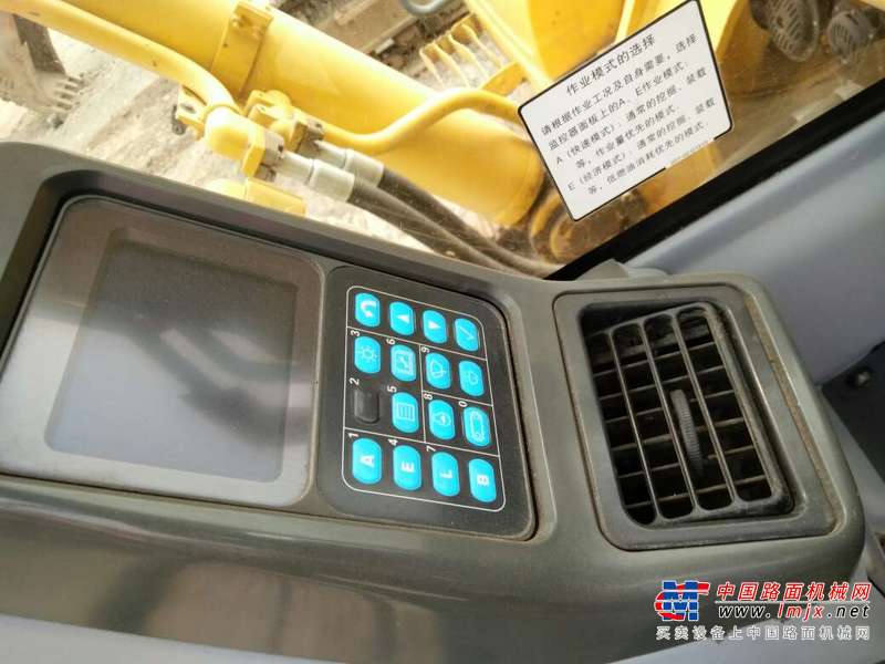 河北出售转让二手1900小时2013年小松PC360挖掘机