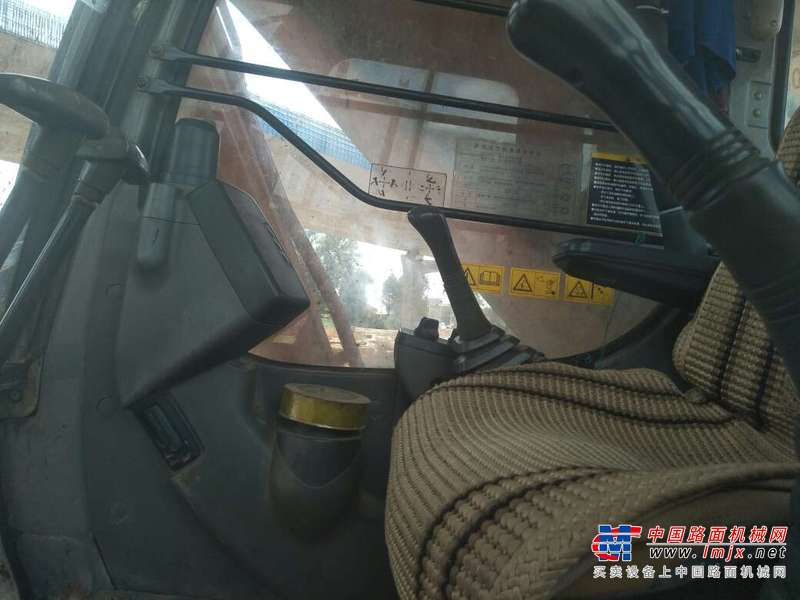 云南出售转让二手12000小时2007年日立ZX230挖掘机