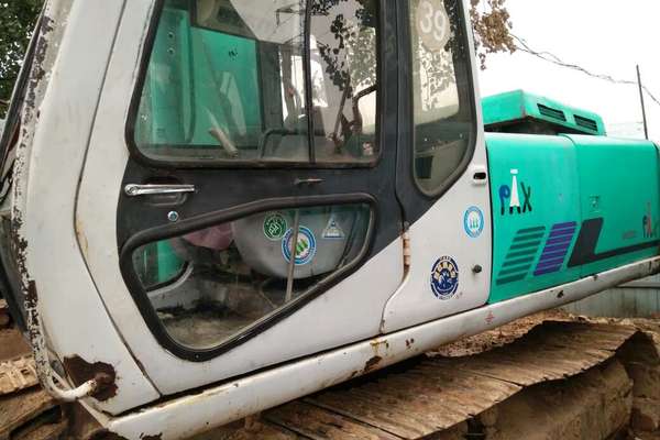 河北出售转让二手15000小时2004年住友SH200A1挖掘机