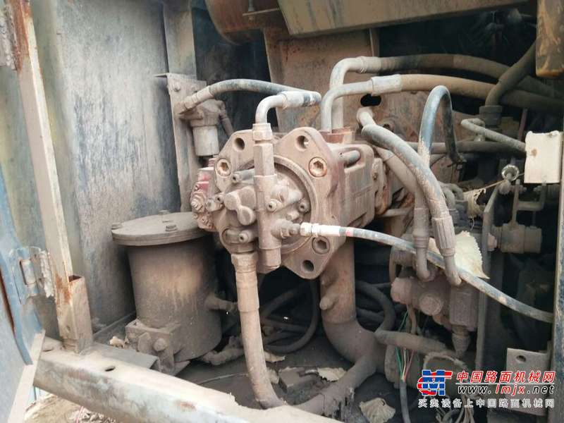 河北出售转让二手19000小时2003年住友SH200A2挖掘机