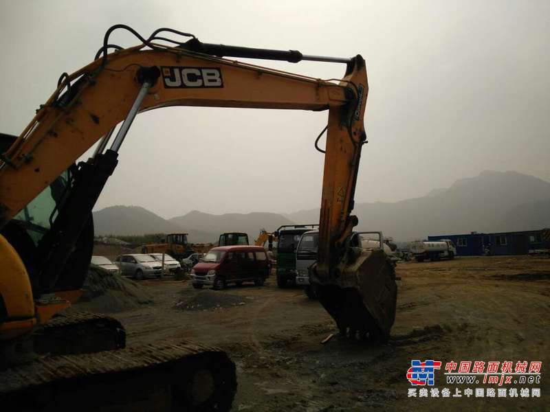 河北出售转让二手11200小时2011年JCBJS220LC挖掘机