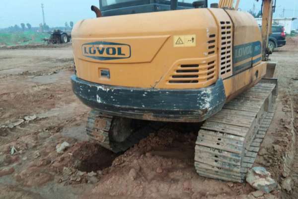 河北出售转让二手8000小时2012年福田雷沃FR65挖掘机