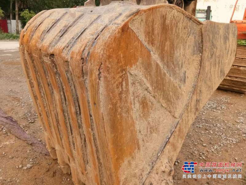 山东出售转让二手8000小时2011年斗山DH215挖掘机