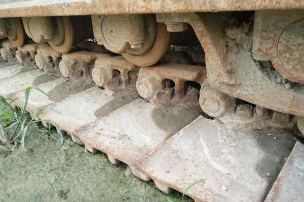 河北出售转让二手8100小时2010年现代R265LC挖掘机
